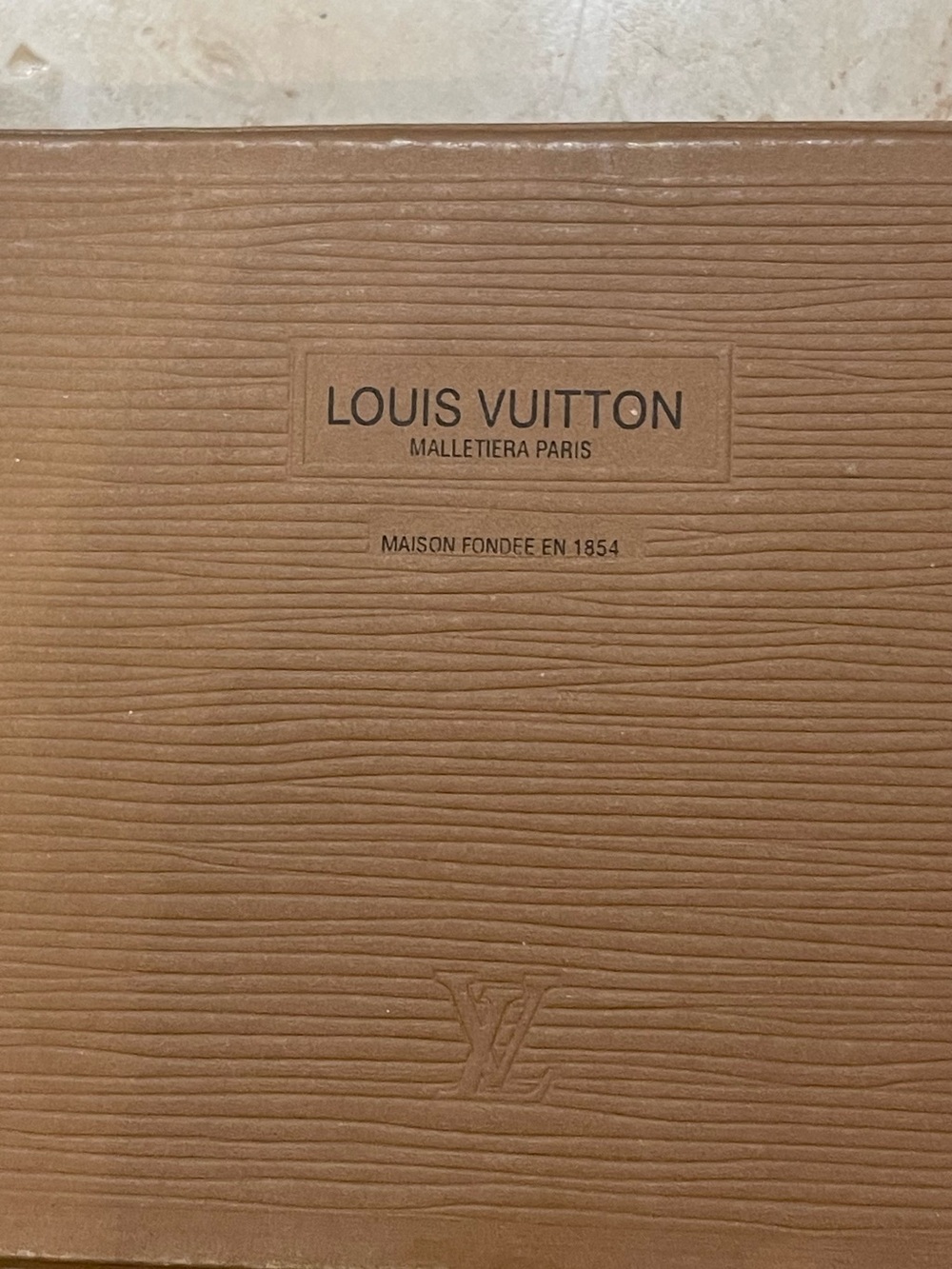 Louis Vuitton Wallet Box | Authentic LV Gift Storage Box - Picture 2 of 8